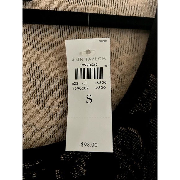 NWT Ann Taylor Black Cream Floral Embroidered Dress with Matching Cardigan Small - Picture 5 of 8